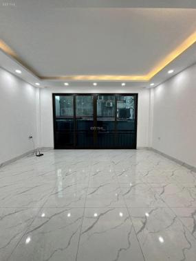 Bán nhà cầu Bươu Thanh Trì 32m2 ô tô đỗ cửa nhỉnh 3 tỷ