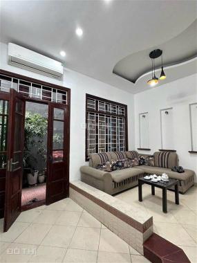 Bán nhà riêng tại Phố Nguyễn Ngọc Vũ, Phường Trung Hòa, Cầu Giấy, Hà Nội diện tích 38m2 giá 5.3 T