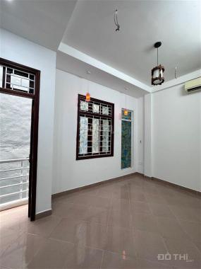 Bán nhà riêng tại Phố Nguyễn Ngọc Vũ, Phường Trung Hòa, Cầu Giấy, Hà Nội diện tích 38m2 giá 5.3 T