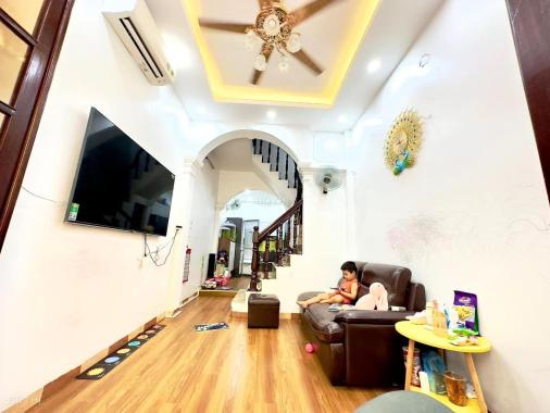 BÁN NHÀ Phố Mai Anh Tuấn – Đống Đa – 48M2 – 5 TẦNG – CHỈ 4.8 tỷ - 5 bước ra hồ