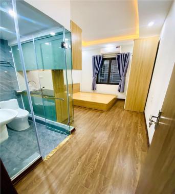 Bán toà căn hộ dịch vụ 50m 5 tầng xây mới 9 phòng Yên Hoà, Cầu Giấy
