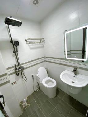 Bán nhà Nguyễn Khang, Cầu Giấy 36m2 xây 5 tầng, cách đường ô tô 10m giá 4.8 tỷ
