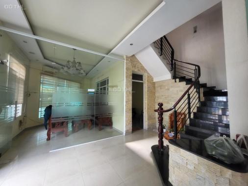 Bán biệt thự tại Đỗ Xuân Hợp, Phường Phước Long B, Quận 9, HCM diện tích 187,5 m2 giá 29,9 tỷ