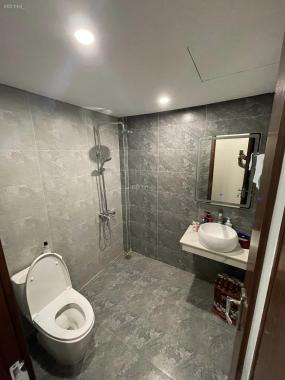 Bán nhà riêng mặt ngõ đại la, nhà đẹp tặng nội thất, gần trường học 39m, 5 tầng giá 4,8 tỷ