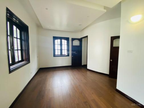 Biệt thự Tô Ngọc Vân, Tây Hồ, lô góc, 200m2 x 4 tầng, Mt 15m. hạ chào 12,1 tỷ. giá mới 65.9 tỷ.