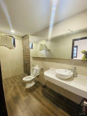 Biệt thự Tô Ngọc Vân, Tây Hồ, lô góc, 200m2 x 4 tầng, Mt 15m. hạ chào 12,1 tỷ. giá mới 65.9 tỷ.