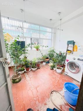 Chính chủ bán nhà đẹp ở ngay, tặng nội thất 37m, 4 tầng, giá 4,25 tỷ