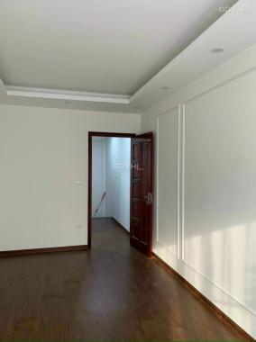 Bán nhà 5 tầng cạnh chợ xala, kinh doanh, oto đỗ cửa - Phố Viện 103. LH 0982693883