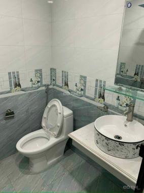 Bán nhà 5 tầng cạnh chợ xala, kinh doanh, oto đỗ cửa - Phố Viện 103. LH 0982693883