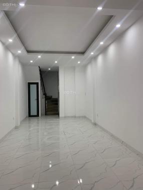 [6.5 Tỷ] NHÀ LẠC LONG QUÂN - THANG MÁY - Ô TÔ 3 BƯỚC CHÂN