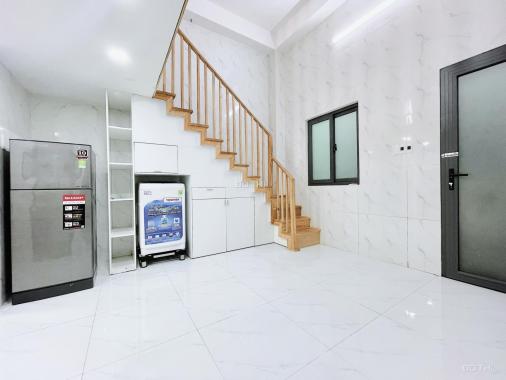 Phòng Duplex sạch sẽ mát mẻ tại Nhất Chi Mai, có thang máy, sân thượng