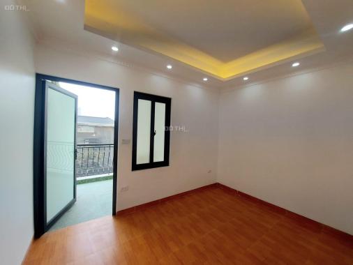 Bán nhà Lĩnh Nam 34M +5,29 Tỷ 5T-Lô Góc-OtO-Thang Máy