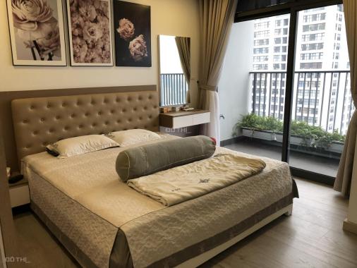 Cho thuê căn 3 ngủ full đồ đẹp ở Discovery - 302 Cầu Giấy, nhà thoáng view đẹp. Lh 0932438182