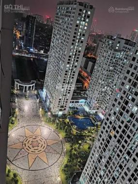 Bố mẹ mình chuyển nhà nên cần bán 2 căn hộ An Bình City, một căn giá 3,6 tỷ và một căn giá 3,85 tỷ