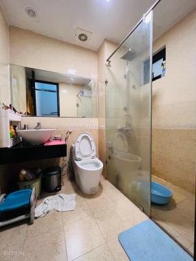 Bán Nhà Quận Đống Đa. Oto vào nhà, Gần Phố. 48m x4 tầng.MT4,6m. 8,x Tỷ