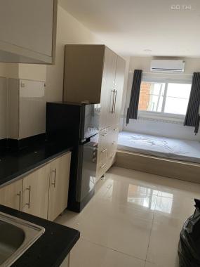 Bán CHDV ngay chợ Rạch Ông phường 2 , quận 8 DT : 5x22m