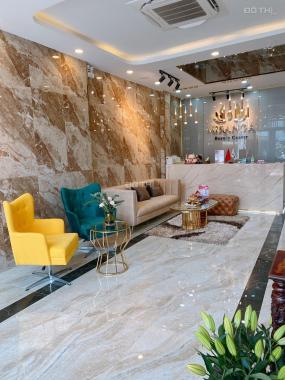 Bán gấp tòa nhà 6 tầng 2 MT đường Hưng Phú Quận 8