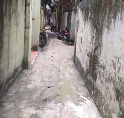 Cần bán gấp đất ngõ Đội Cấn, Cống Vĩ, Ba Đình, Hà Nội diện tích 60m² mặt tiền 6m, giá chào 5.35 tỷ.