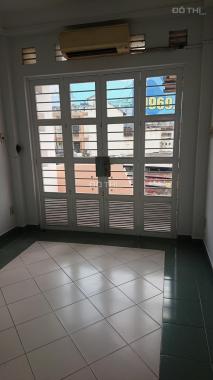 Cho thuê nhà mặt phố tại Đường Thành Thái, Phường 12, Quận 10, Hồ Chí Minh diện tích 60m2 giá 40 Tr