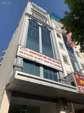 Chính chủ cho thuê văn phòng mặt đường Nguyễn Xiển, DTSD 150m2, thông sàn