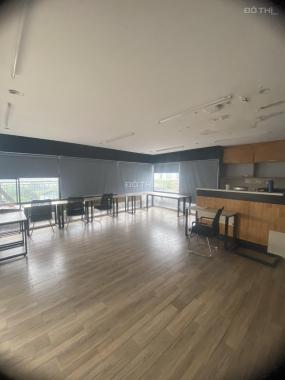 Chính chủ cho thuê văn phòng 3 mặt tiền tại ngõ 396 Nguyễn Xiển, diện tích 100m2 và 150m2, có video