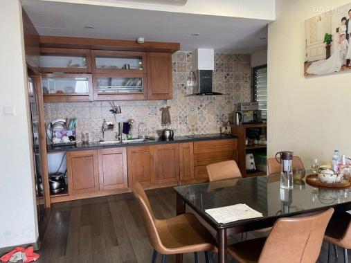 Bán rất gấp căn hộ 3PN tòa A chung cư Mulberry Lane, dt 119m2, nhà full đồ, giá 4,3 tỷ vào ở ngay