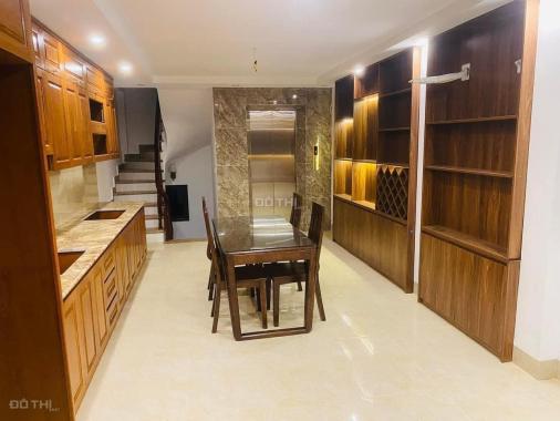 7 Tầng Thang máy - Hồ Tây - Ngõ Thông - Sát Phố - Kinh Doanh đỉnh - Nhỉnh 10 tỷ.