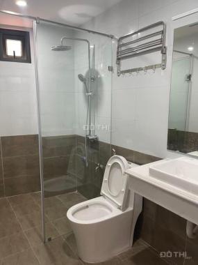 Bán gấp nhà Tây Sơn – 5 Tầng – 6 ngủ - chỉ 5.6 tỷ, có gara ô tô
