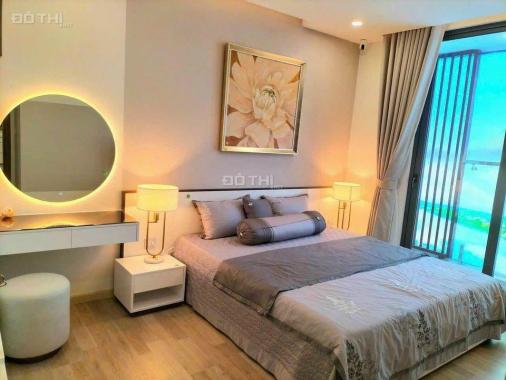 Căn hộ cao cấp CT1 Riverside Luxury 2PN-2WC, đầy đủ nội thất, tầng view thoáng.