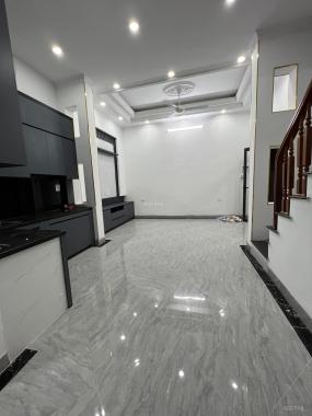 NHÀ MỚI 10M RA MP TÂN ẤP 37M 5 TẦNG MT 7M 3.5 TỶ NGÕ 3 GÁC NÔNG RỘNG , SỔ ĐỎ VUÔNG  0986073333