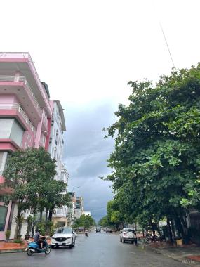 BÁN NHÀ 4 TẦNG TRỤC CHÍNH NHÀ MÁY BIA KĐT VỰNG ĐÂNG,P.YẾT KIÊU !!!