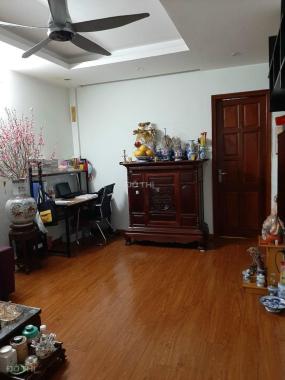 Chính chủ bán căn hô chung cư 76 Măt phố - Nguyễn Chí Thanh-2N 1p -1pk -2.7 tỷ