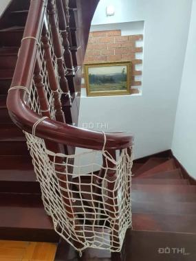 Nhà mặt phố Ngũ Xã, Trúc Bạch, DT 69m, xây 6 tầng, mặt tiền 4m, giá 24 tỷ .