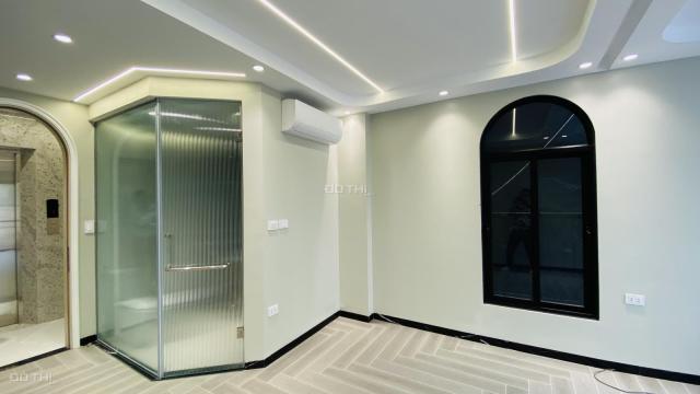 Bán nhà phố cổ Lý Nam Đế 45m 7 tầng thang máy oto vào nhà kinh doanh