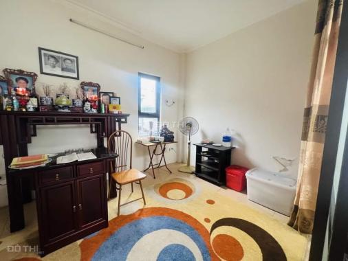 Bán nhà trung tâm Đống Đa, 5 tầng, ô tô đỗ cửa, 2 mặt tiền, 60m2, ở ngay nhỉnh 4 tỷ TL