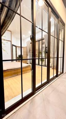 Ảnh thật Nhà trung tâm Đống Đa 40m2, 4 tầng, MT 5M, tặng nội thất, giá 4 tỷ TL