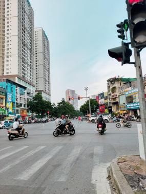 HIẾM.Bán nhà ngã tư Kim Đồng-Giáp Bát, 35m2 x 5T đẹp, cách đường ô tô 20m. Giá 3,45 tỷ