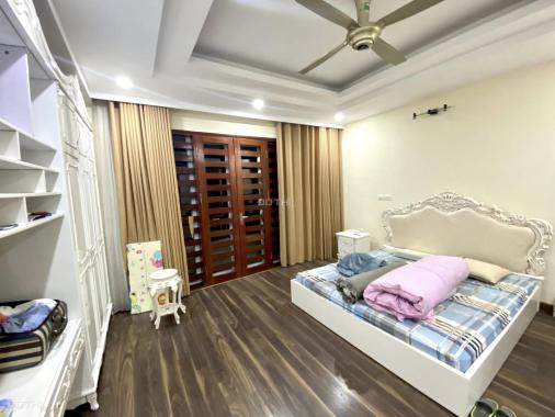BánNhà Đống Đa,Oto chánh, Kinh Doanh Đỉnh,65m x6 Tầng, MT4,5m. 16,xTỷ