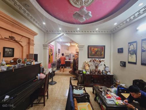 Bán nhà 5 tầng 60 m2 ngõ 165 Dương Quảng Hàm vừa ở vừa cho thuê giá nhỉnh 7 tỷ