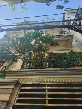 Bán nhà 5 tầng 60 m2 ngõ 165 Dương Quảng Hàm vừa ở vừa cho thuê giá nhỉnh 7 tỷ