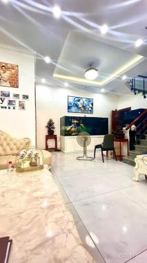 Bán nhà mặt phố 124m2 kinh doanh sầm uất