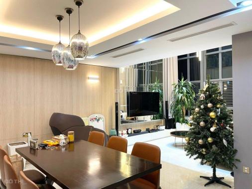 Bán gấp căn hộ duplex tòa C chung cư Mulberry lane, dt 187m2, giá nhỉnh 6 tỷ full đồ. LH 0936196386