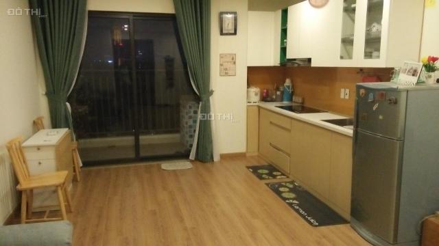 Central Field Trung Kính, Phố Trung Kính, 2PN 2VS Full 67m2 giá 14tr LH : 0343359855