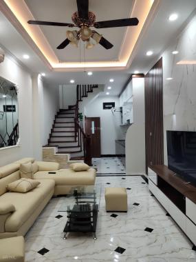 Gia Đình Cần bán gấp nhà riêng Phố Xã Đàn - Nam Đồng - Quận Đống Đa 30 m2 x 5 t mới 4,65 tỷ
