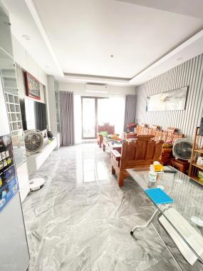 Bán Nhà Phố Thái Hà, Phân Lô Ô Tô , Ở Ngay ,60m x5 Tầng, MT5m. 13,4 tỷ