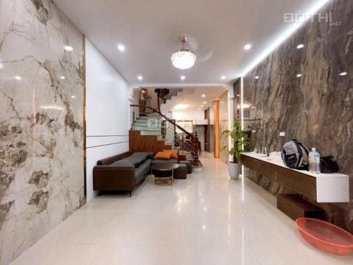 Bán nhà ven hồ Đền Lừ, kinh doanh - ô tô vào, 55m2 x 4T đủ nội thất. Đẹp, mới. Giá 8,3 tỷ