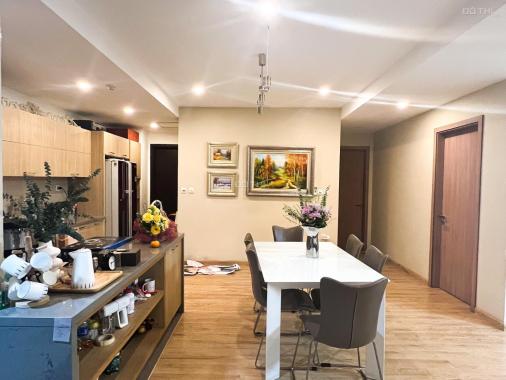 Cho thuê căn hộ Mandarin Garden 2 ngủ full 128m2. Nội thất hiện đại giá rẻ 24 triệu/th