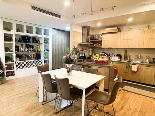 Cho thuê căn hộ Mandarin Garden 2 ngủ full 128m2. Nội thất hiện đại giá rẻ 24 triệu/th