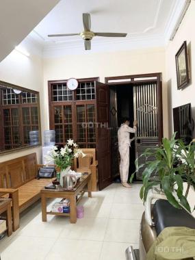 Bán nhà Xuân Thủy 36m2 x 4T x 3.4 x 5.5T - Gần phố - 20m ra ô tô - Nhà dân xây đẹp chắc chắn - Nở h