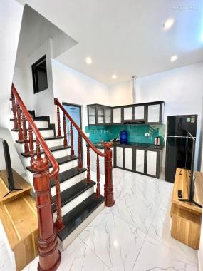 CẦN BÁN GẤP CĂN NHÀ 32M2, 2 TẦNG GIÁ 1,8 TỶ, ĐƯỜNG LĨNH NAM